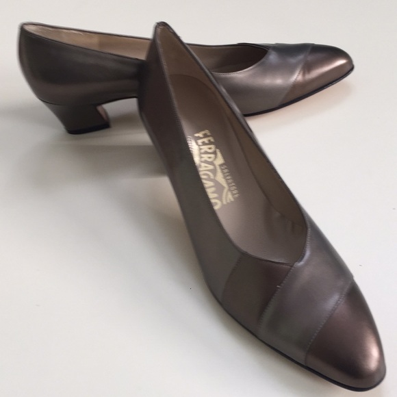 Salvatore Ferragamo Shoe - Picture 1 of 8
